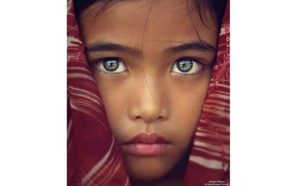 КАК ДА ИЗЛЕКУВАМЕ ОЧИТЕ СИ САМИ